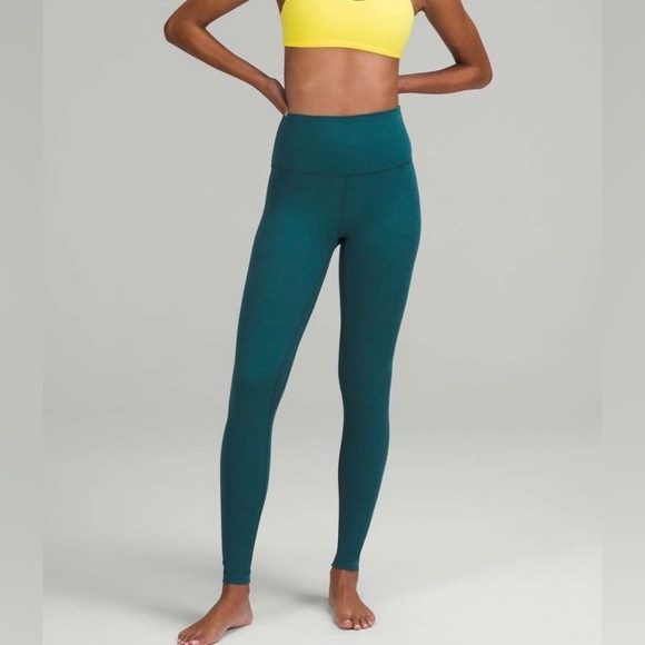 Pants - Lululemon align ribbed high rise pant 25’ size 6